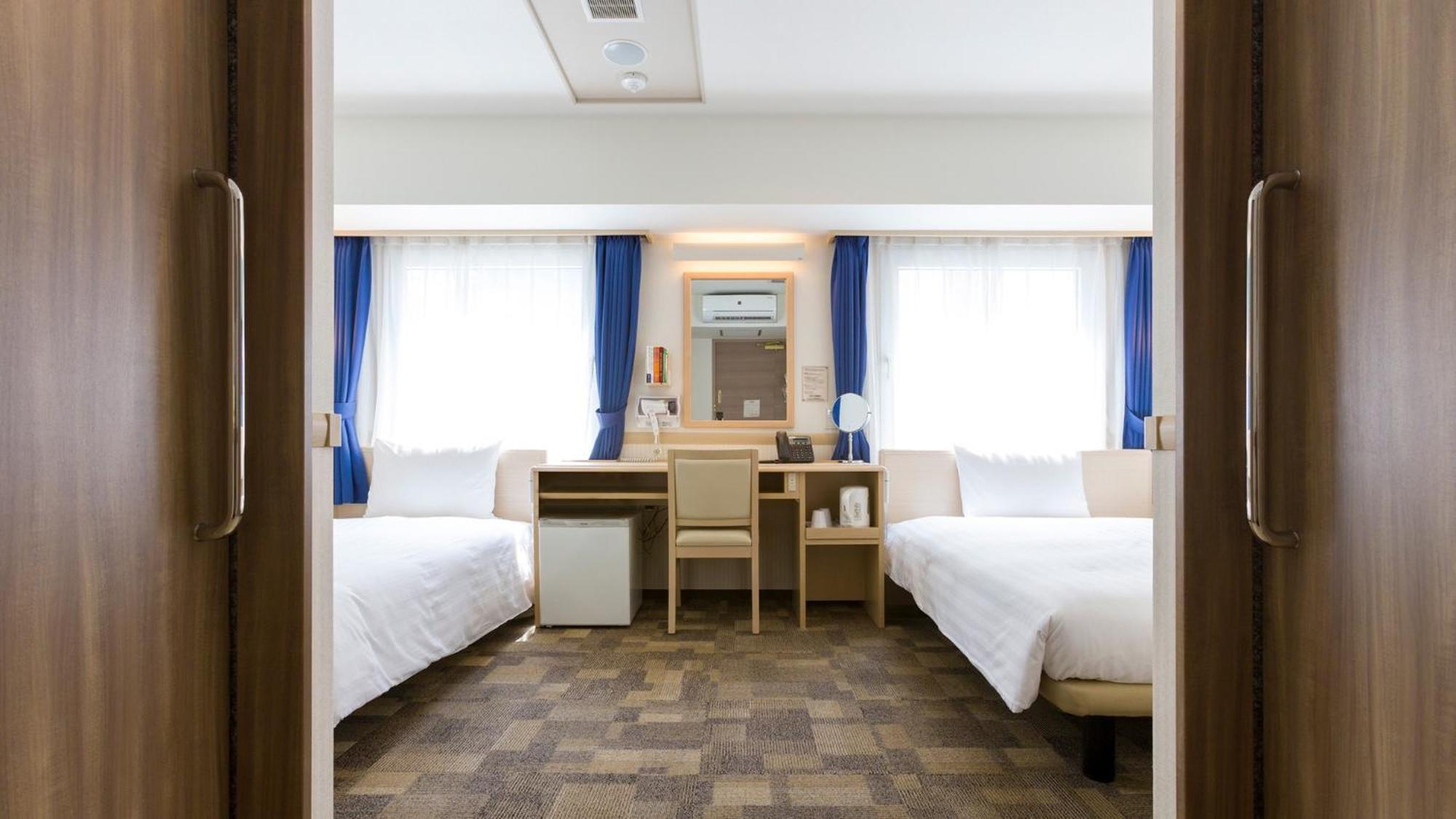 Toyoko Inn Saitama Misato Ekimae Exterior photo