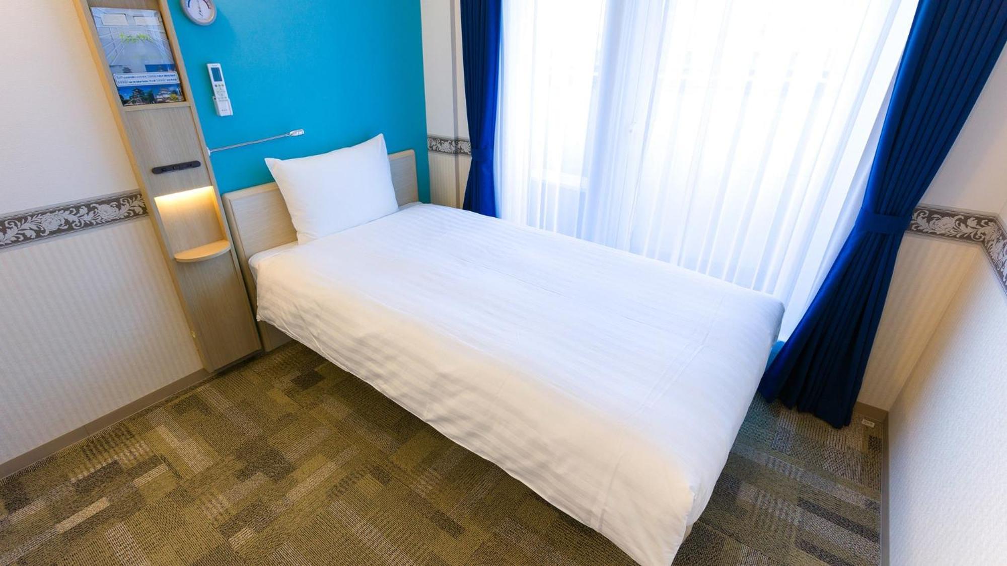 Toyoko Inn Saitama Misato Ekimae Room photo